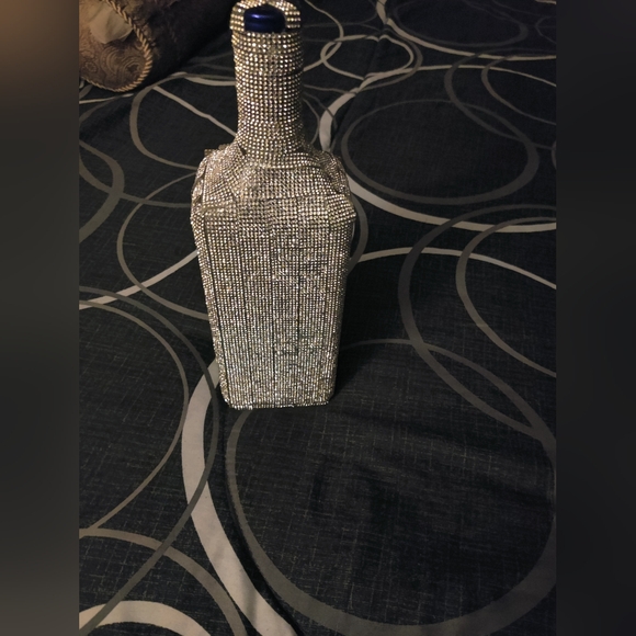 Bling bottle - Picture 1 of 3